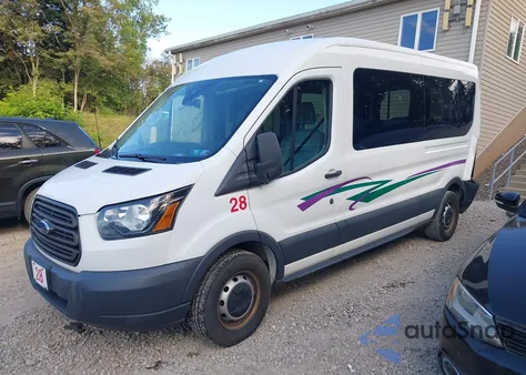 2017 Ford Transit-150 z USA, uszkodzony, nr VIN 1FTYE2CM1HKB43408